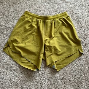 Lululemon fast and free shorts